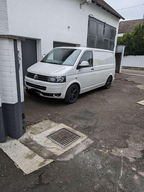 Gebraucht VW T5 140 PS (102 kW) 2011 Weiß Van