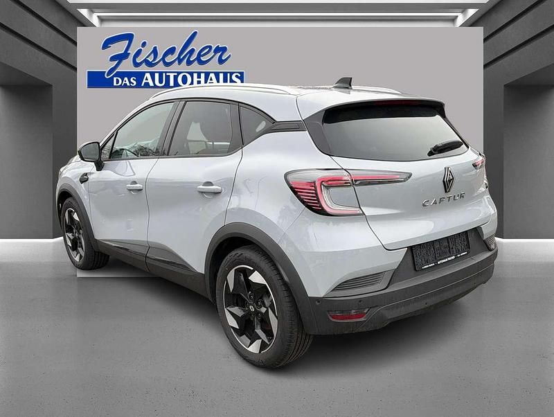 Gebraucht Renault Captur Techno 140 PS (102 kW) 2025 Rafalegrau SUV