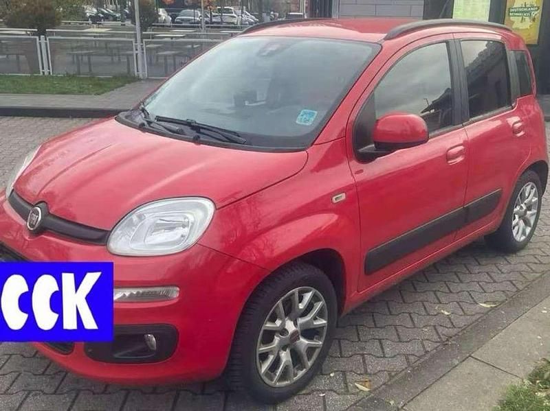 Gebraucht Fiat Panda 86 PS (63 kW) 2017 Rot Kleinwagen