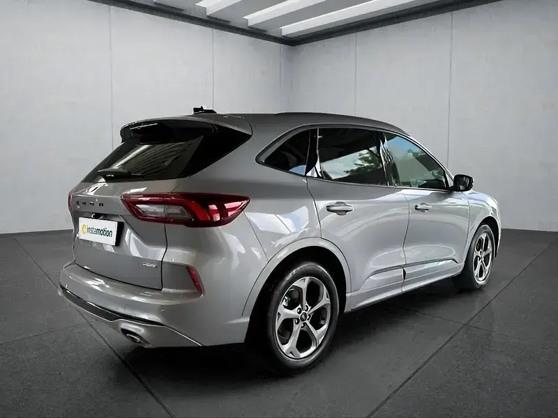 Gebraucht Ford Kuga 190 PS (139 kW) 2025 Silber SUV