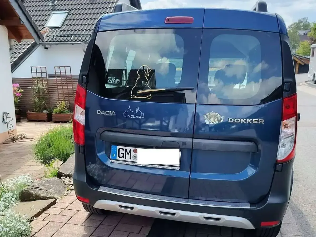 Gebraucht Dacia Dokker Lauréate 116 PS (85 kW) 2016 Blau Van / Kleinbus