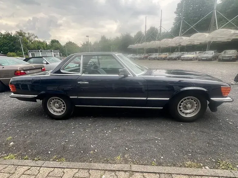 Gebraucht Mercedes SL500 241 PS (177 kW) 1981 Blau Cabrio