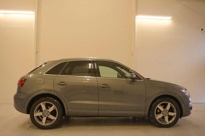 Gebraucht Audi Q3 Sport 211 PS (155 kW) 2011 Grau SUV