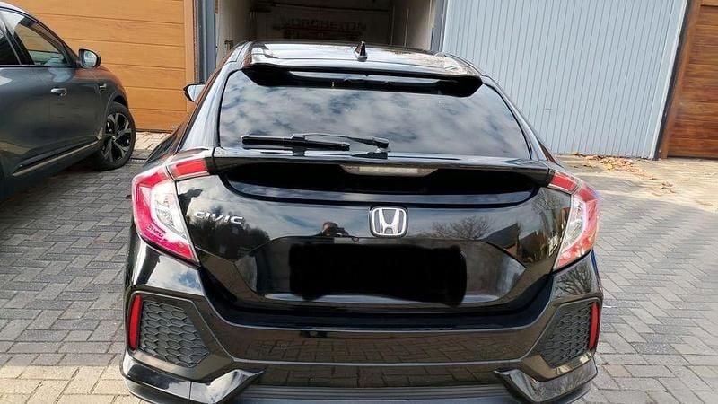 Gebraucht Honda Civic Elegance 126 PS (92 kW) 2019 Schwarz Limousine