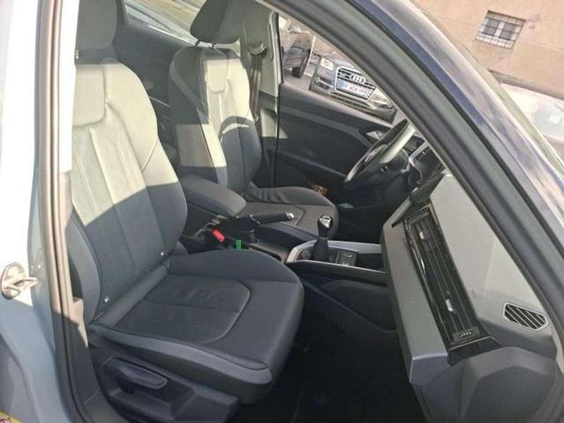 Second-hand Audi A1 Advanced Plus 110 CP (80 kW) 2022 Gri SUV