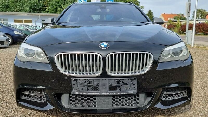 Gebraucht BMW M550 Performance 381 PS (280 kW) 2013 Schwarz Limousine