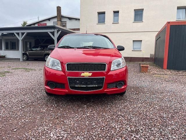 Używany Chevrolet Aveo LS 84 KM (61 kW) 2009 Czerwony Hatchback
