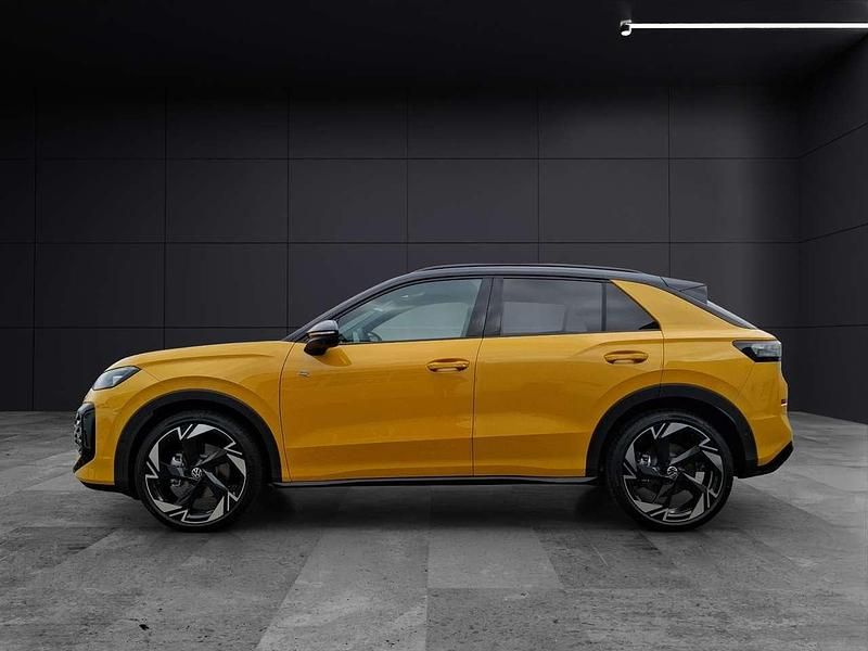 Gebraucht VW T-Roc R-line 150 PS (110 kW) 2026 Canary yellow SUV