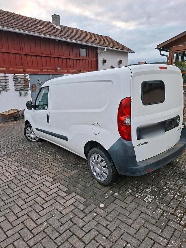Gebraucht Opel Combo 2013 Weiß Van / Kleinbus