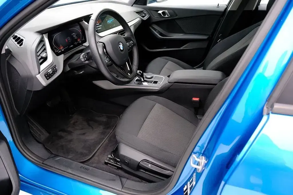 Gebraucht BMW 118 136 PS (100 kW) 2023 Blau Limousine