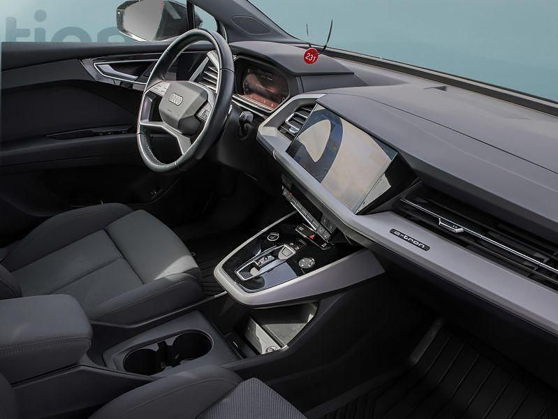 Gebraucht Audi Q4 Sportback e-tron 150 kW (204 PS) 2023 Weiß SUV