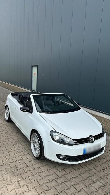 Gebraucht VW Golf 105 PS (77 kW) 2011 Weiß Cabrio
