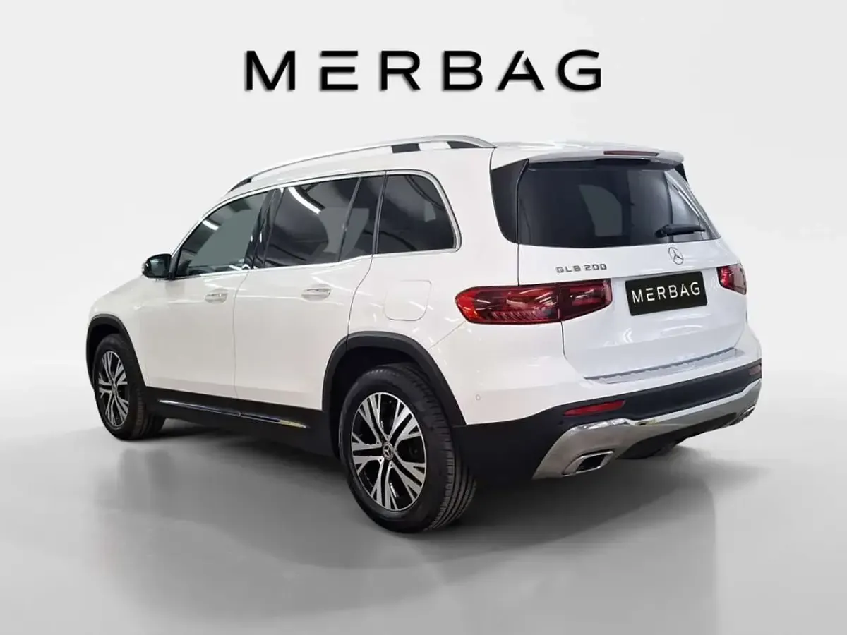 Gebraucht Mercedes GLB200 Advanced 163 PS (119 kW) 2025 Unilack polarweiß SUV