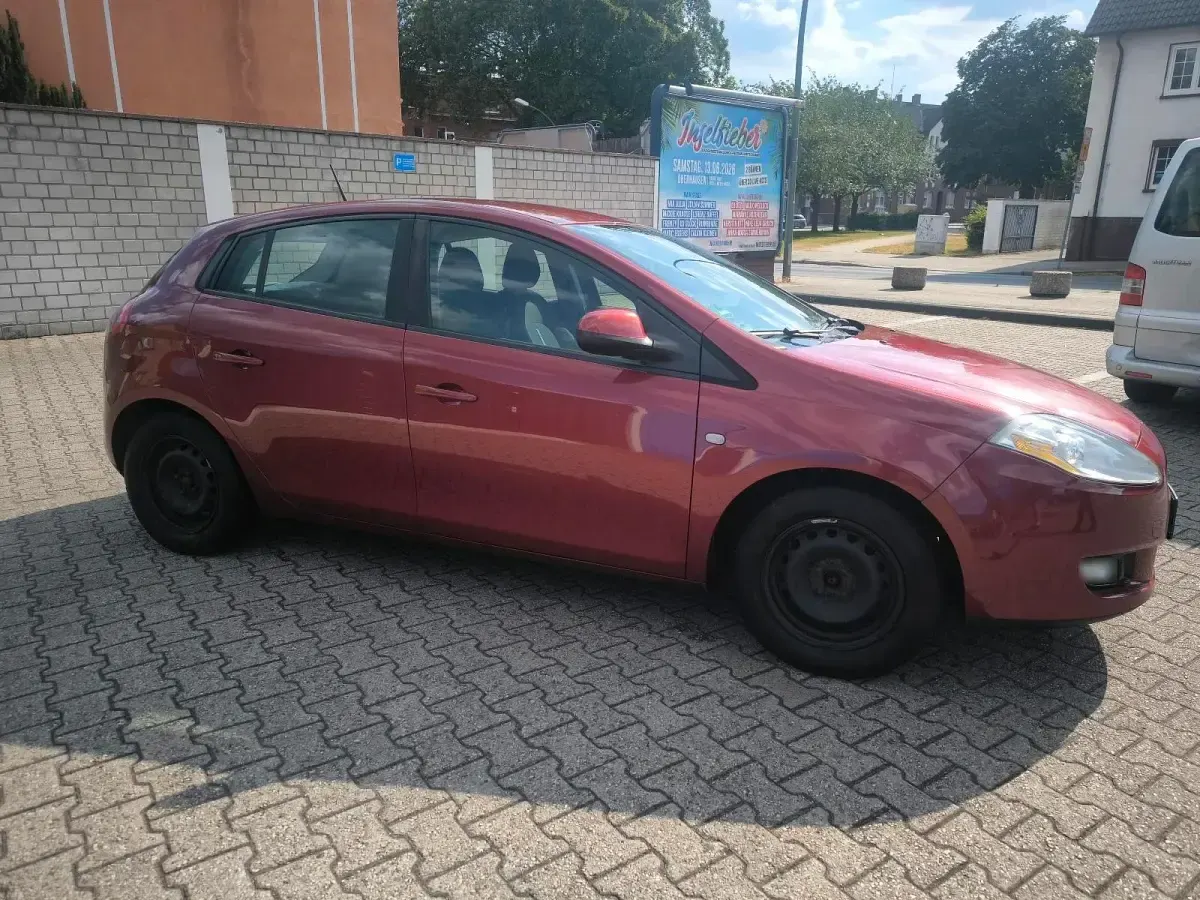 Gebraucht Fiat Bravo 88 PS (64 kW) 2009 Rot Kleinwagen
