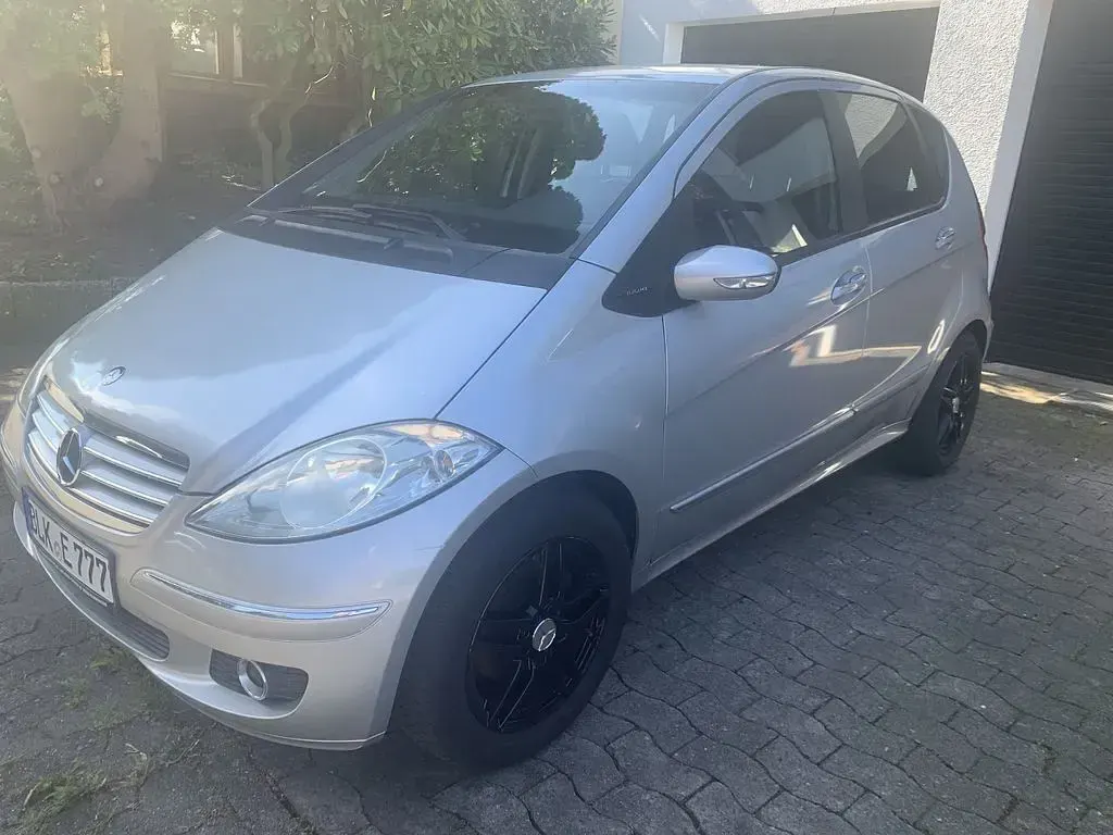 Gebraucht Mercedes A180 Avantgarde 109 PS (80 kW) 2005 Silber Van / Kleinbus