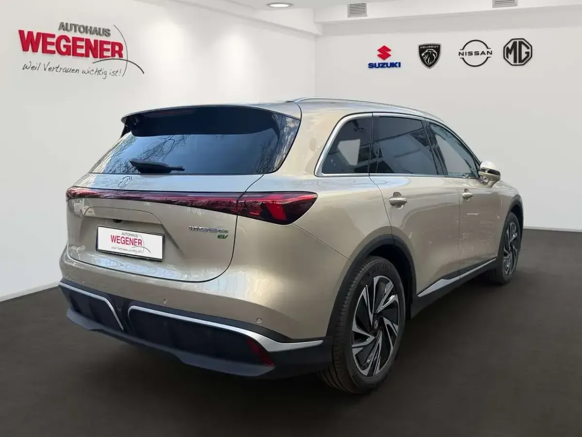 Gebraucht MG MGS6 EV Luxury 266 kW (362 PS) 2026 Golden SUV