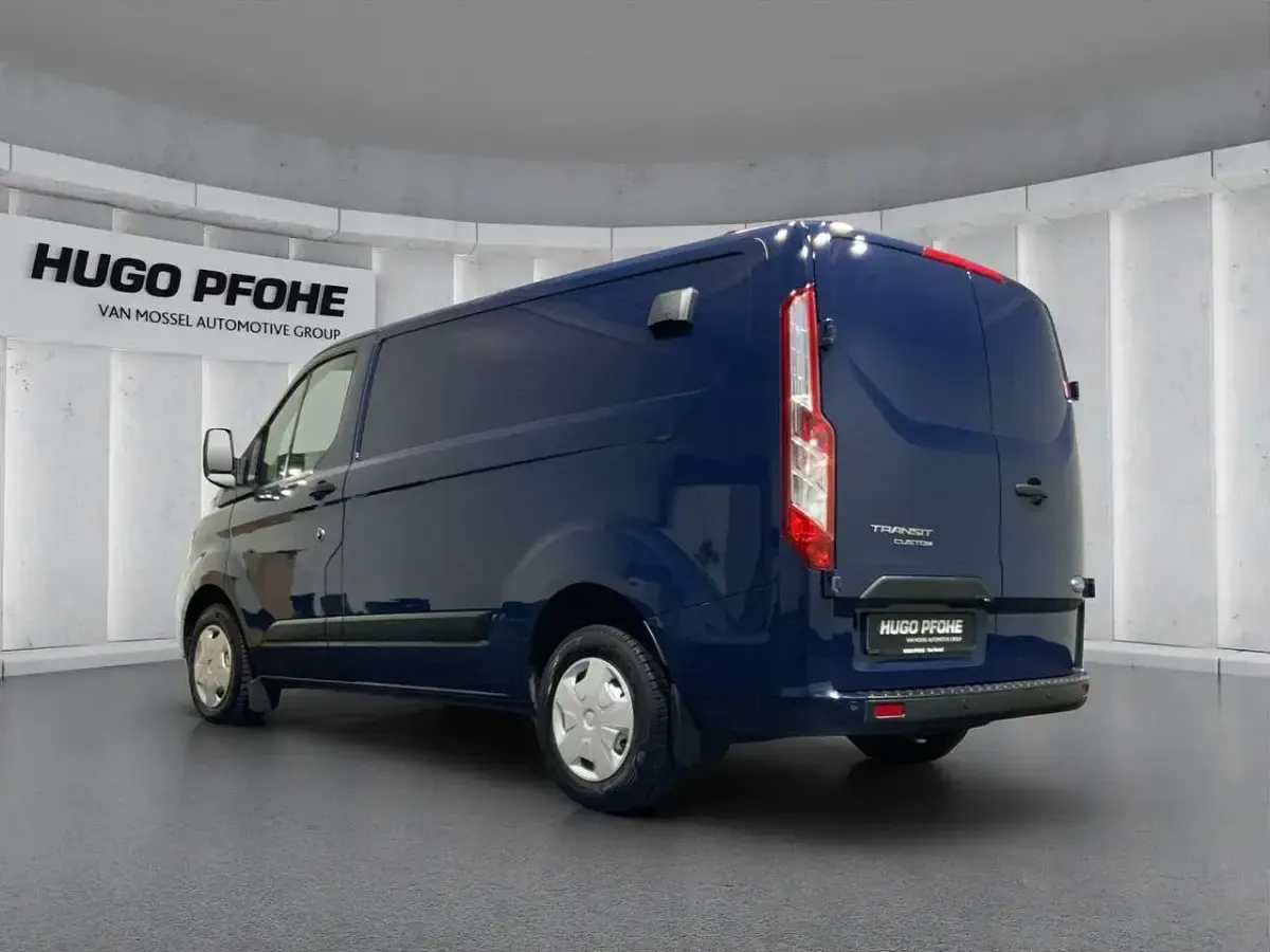 Gebraucht Ford Transit Custom Trend 105 PS (77 kW) 2021 Uni lackierung Limousine
