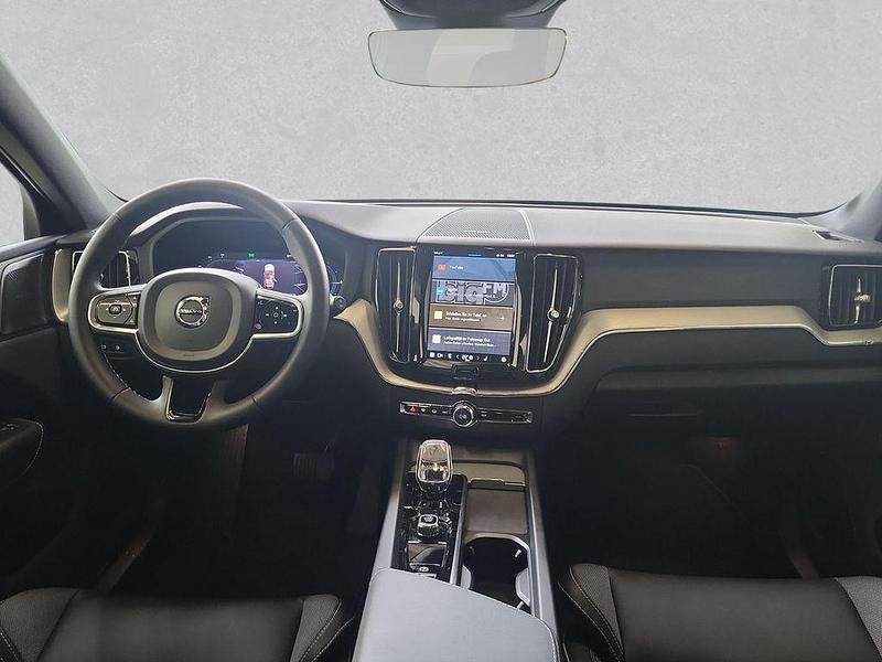 Gebraucht Volvo XC60 Plus 398 PS (292 kW) 2024 Grau SUV