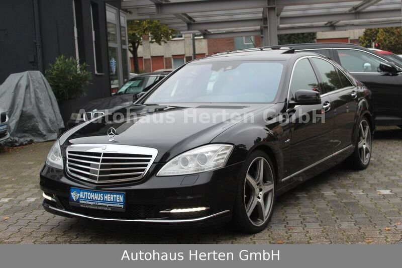 Schwarz Gebraucht 2009 Mercedes S400 AMG Limousine | 16.890 € (Etwas zu teuer) - Bild 1/4