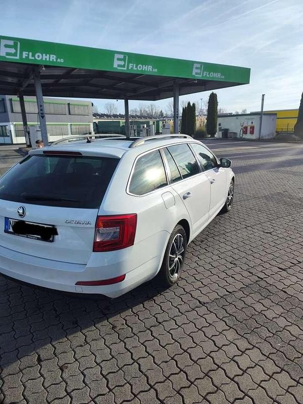 Gebraucht Skoda Octavia Style 150 PS (110 kW) 2016 Kombi