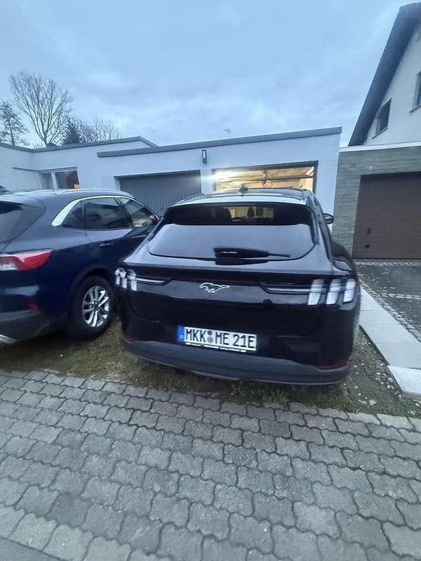 Gebraucht Ford Mustang Mach-E 189 kW (258 PS) 2021 SUV