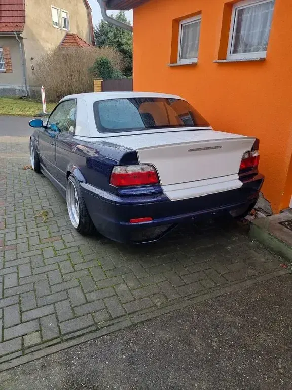 Gebraucht BMW 320 Cabriolet Performance 150 PS (110 kW) 1996 Blau Cabrio