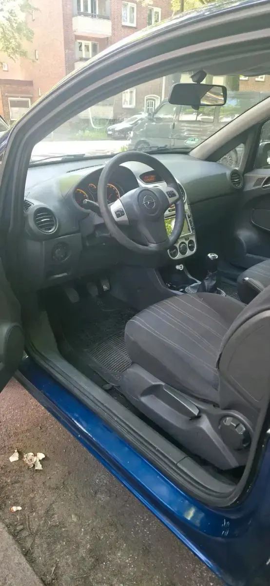 Gebraucht Opel Corsa 95 PS (69 kW) 2008 Blau Kleinwagen