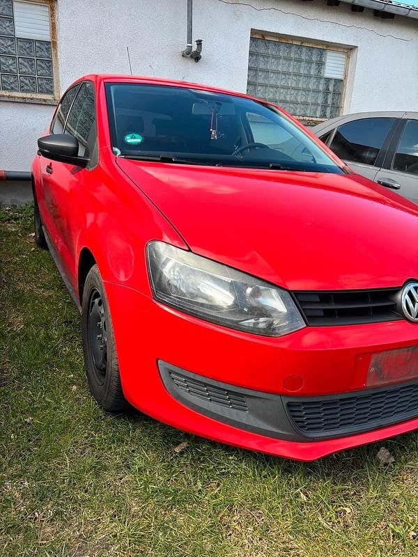 Gebraucht VW Polo 60 PS (44 kW) 2010 Rot Kleinwagen