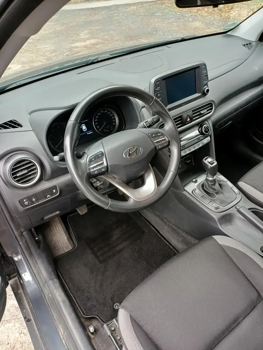 Gebraucht Hyundai Kona 120 PS (88 kW) 2018 Grau SUV