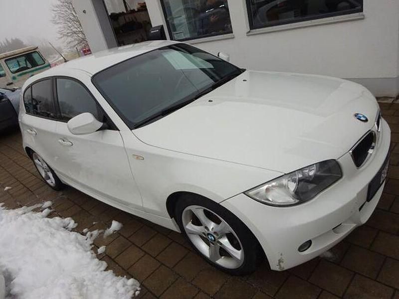 Gebraucht VW Transporter 125 PS (91 kW) 2010 Weiss Van