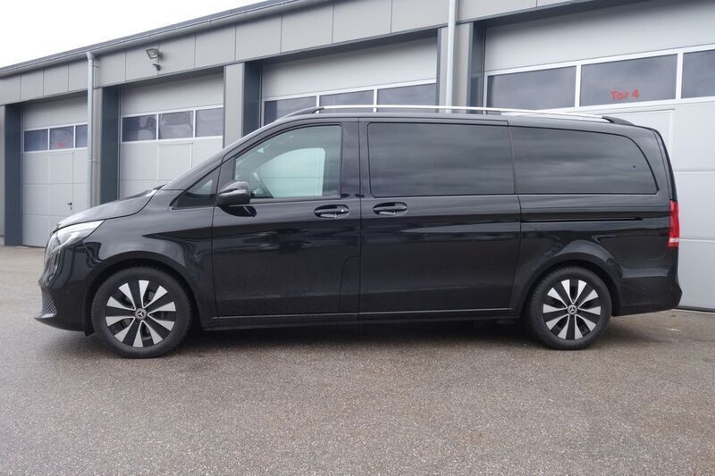 Gebraucht Mercedes V250 Sport 190 PS (139 kW) 2021 Schwarz Van / Kleinbus