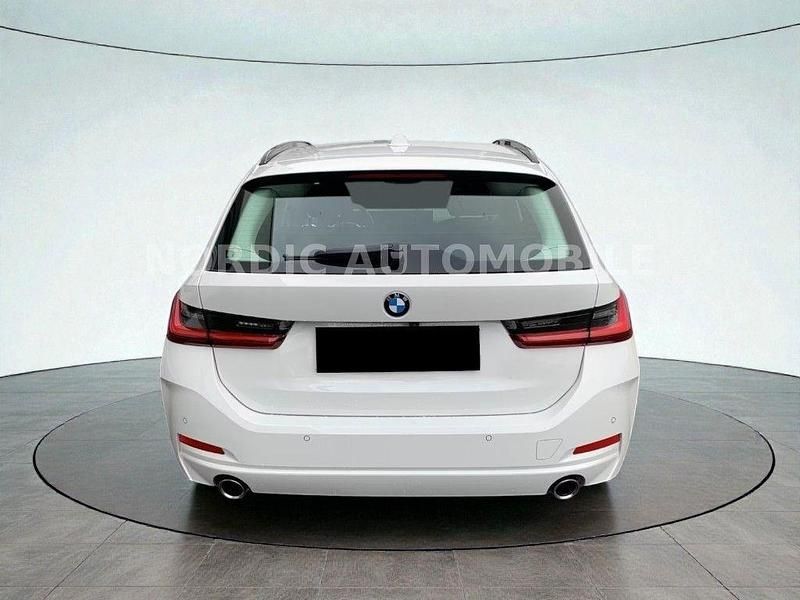 Gebraucht BMW 318 156 PS (114 kW) 2024 Weiß Kombi