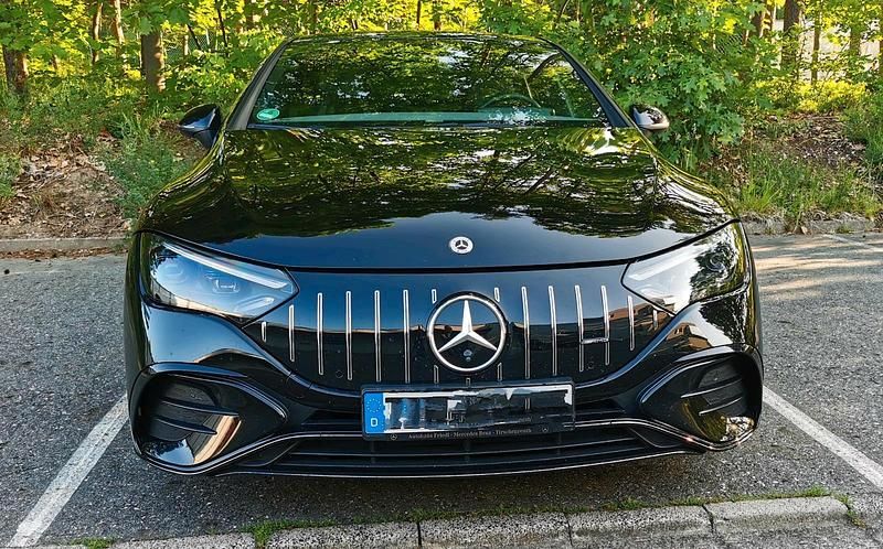 Schwarz Gebraucht 2023 Mercedes EQE AMG 43 AMG Limousine | 52.650 € (Guter Preis) - Bild 1/4