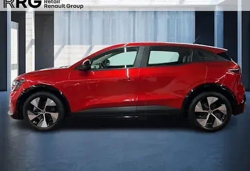 Gebraucht Renault Megane E-Tech Equilibre 160 kW (218 PS) 2023 Rot Limousine
