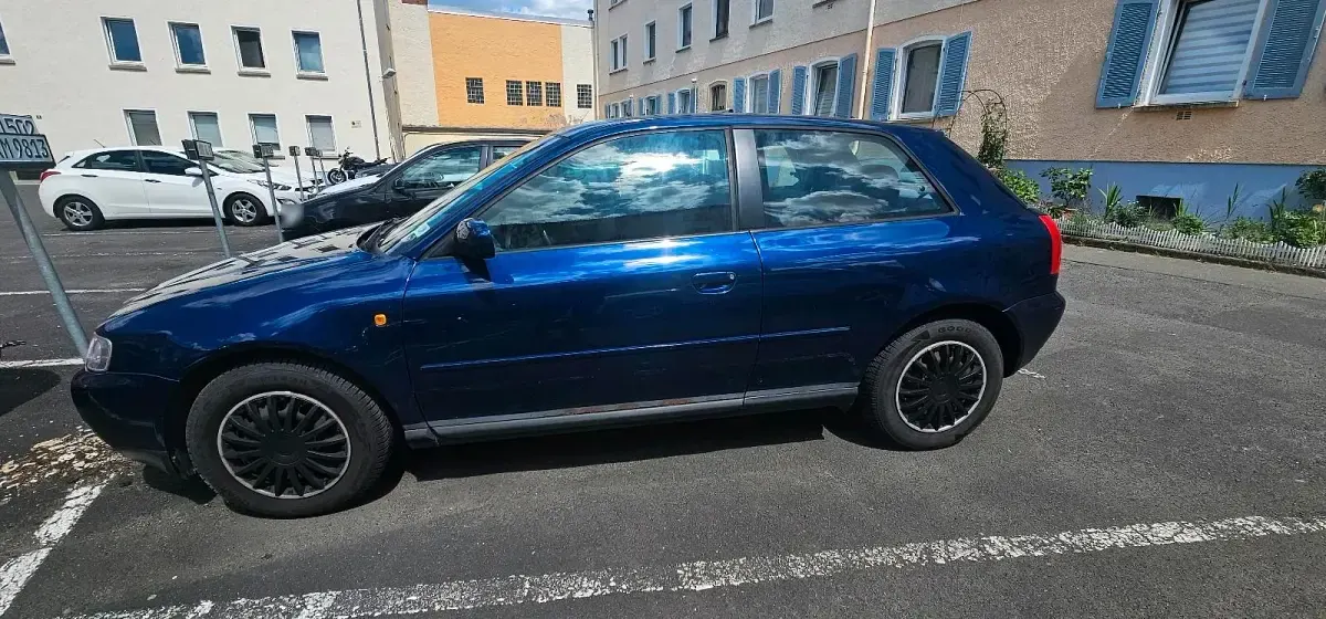 Gebraucht Audi A3 101 PS (74 kW) 1999 Blau Kleinwagen