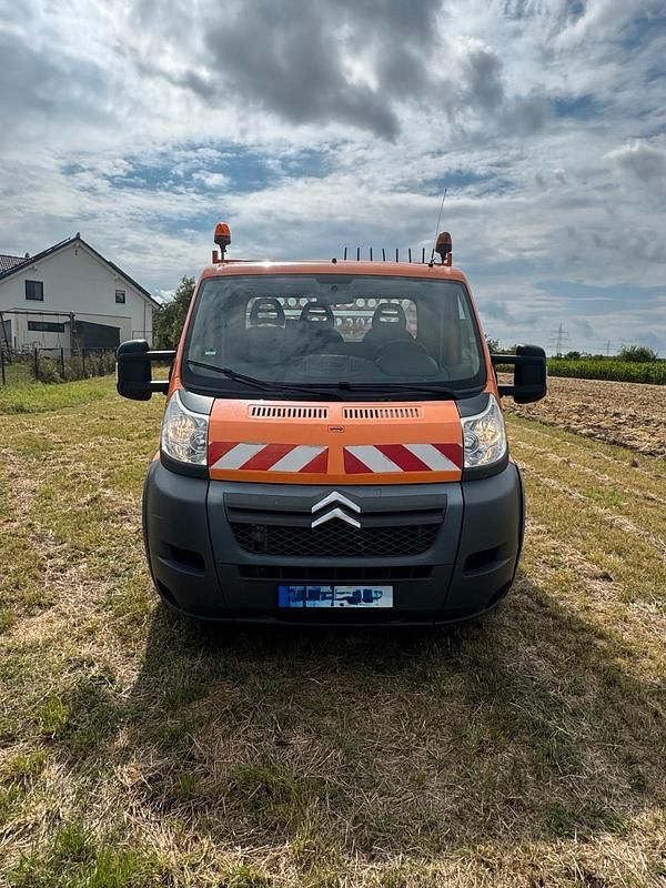 Orange Gebraucht 2013 Citroën Jumper Van / Kleinbus | 11.000 € (Fairer Preis) - Bild 1/4