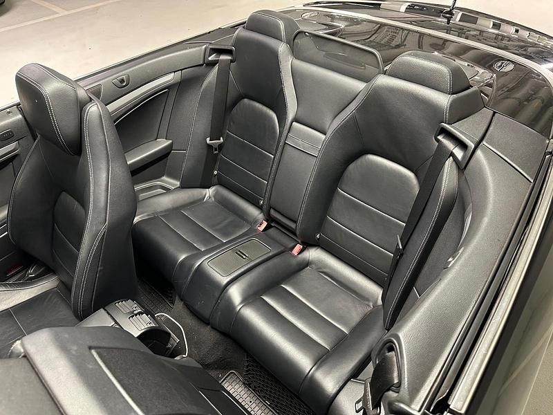 Gebraucht Mercedes E250 AMG 204 PS (150 kW) 2011 Schwarz Cabrio