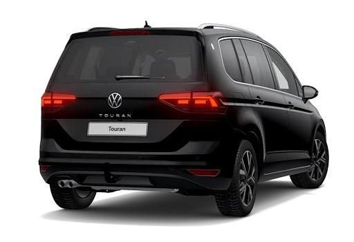 Gebraucht VW Touran Highline 150 PS (110 kW) 2023 Deep black perleffekt Van / Kleinbus