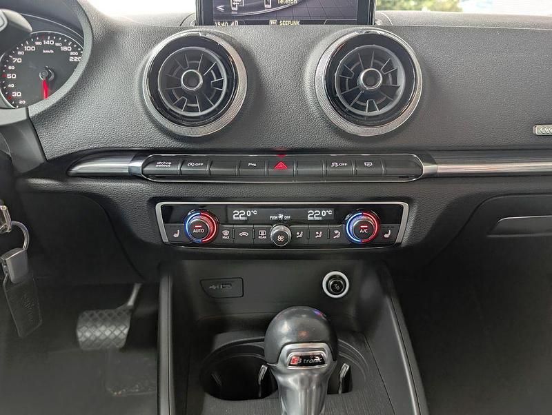 Gebraucht Audi A3 Sport 116 PS (85 kW) 2018 Limousine