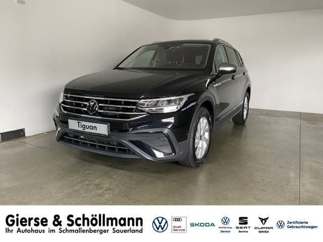 Schwarz Gebraucht 2025 VW Tiguan Allspace Life SUV | 47.950 € (Teuer) - Bild 1/4