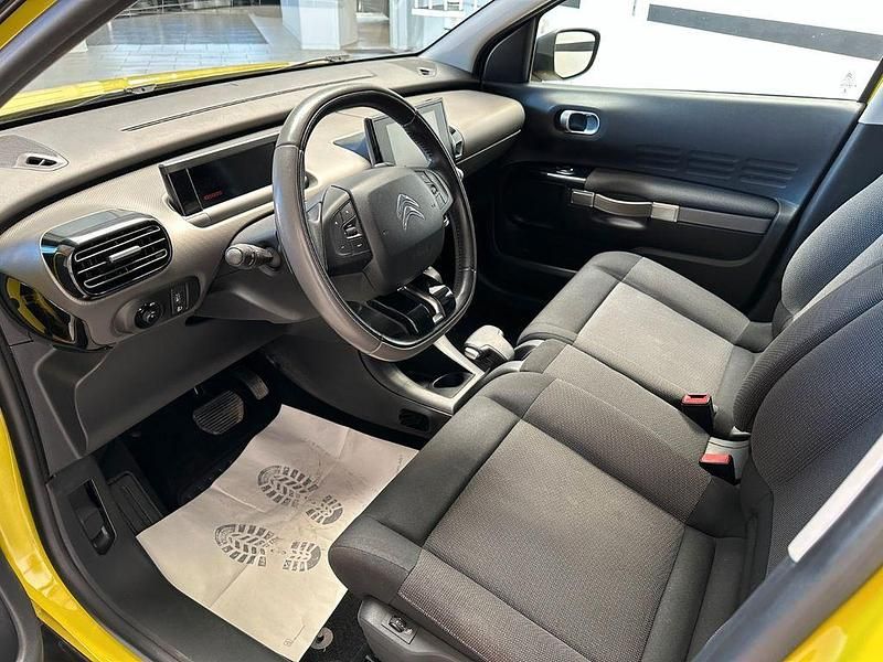 Gebraucht Citroën C4 SELECTION 99 PS (72 kW) 2017 Gelb Limousine