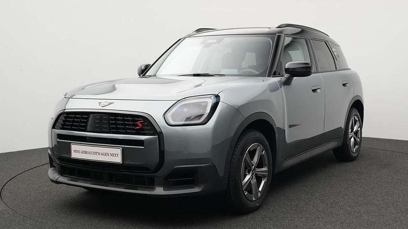 Grün Gebraucht 2024 Mini Countryman Classic SUV | 40.466 € (Superpreis) - Bild 1/4