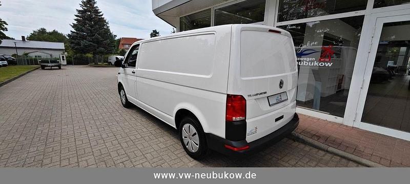Gebraucht VW T6.1 150 PS (110 kW) 2024 Weiß Van