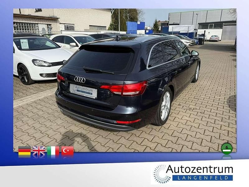 Gebraucht Audi A4 Sport 190 PS (139 kW) 2017 Mondscheinbau met (metallic) Kombi