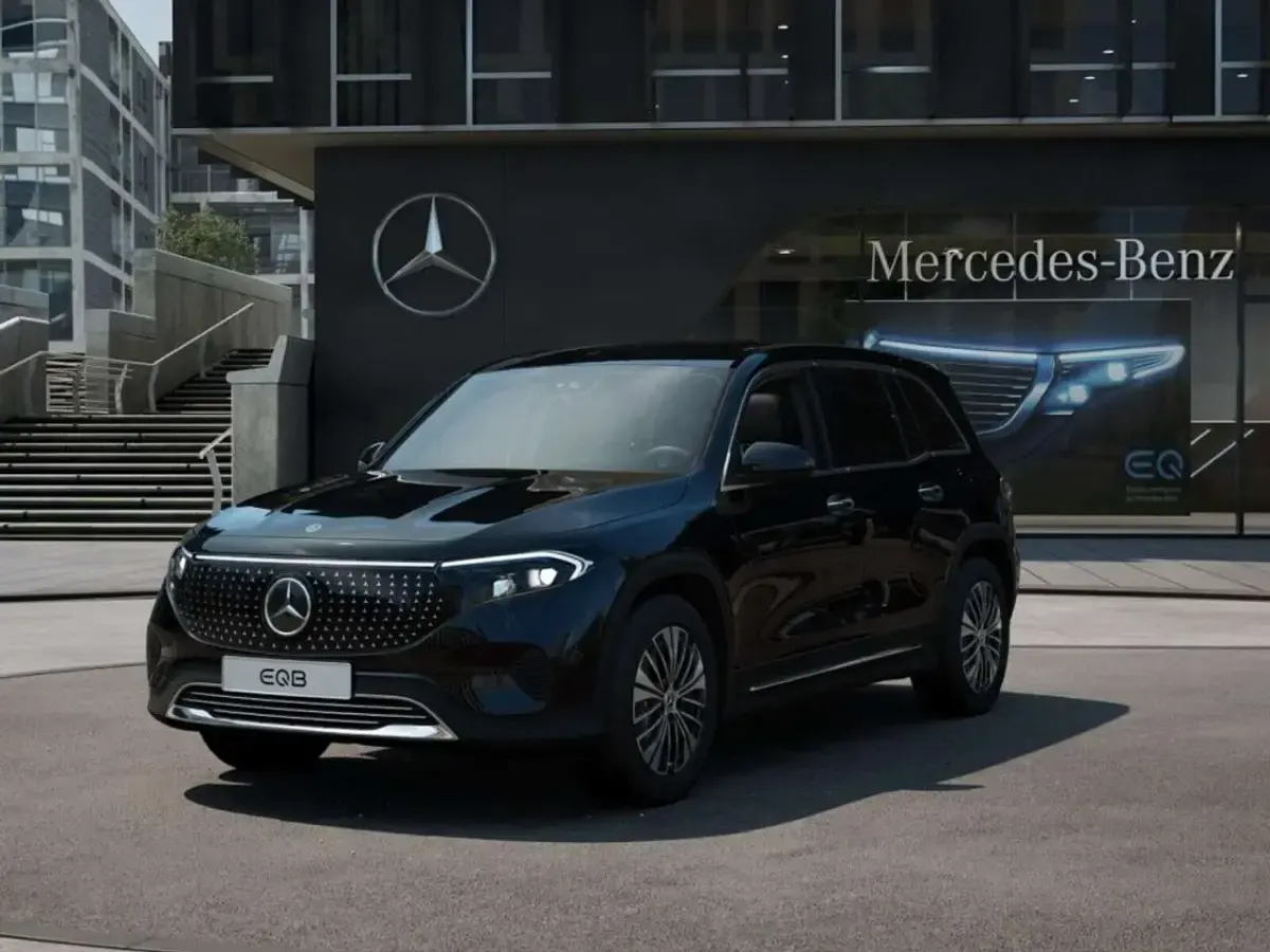 Gebraucht Mercedes EQB250+ 139 kW (190 PS) 2025 Schwarz metalliclack kosmossch SUV