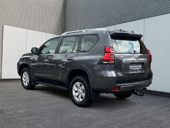 Gebraucht Toyota Land Cruiser Comfort 177 PS (130 kW) 2019 Grey metallic SUV