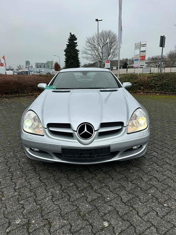 Gebraucht Mercedes SLK200 163 PS (119 kW) 2005 Grau Cabrio
