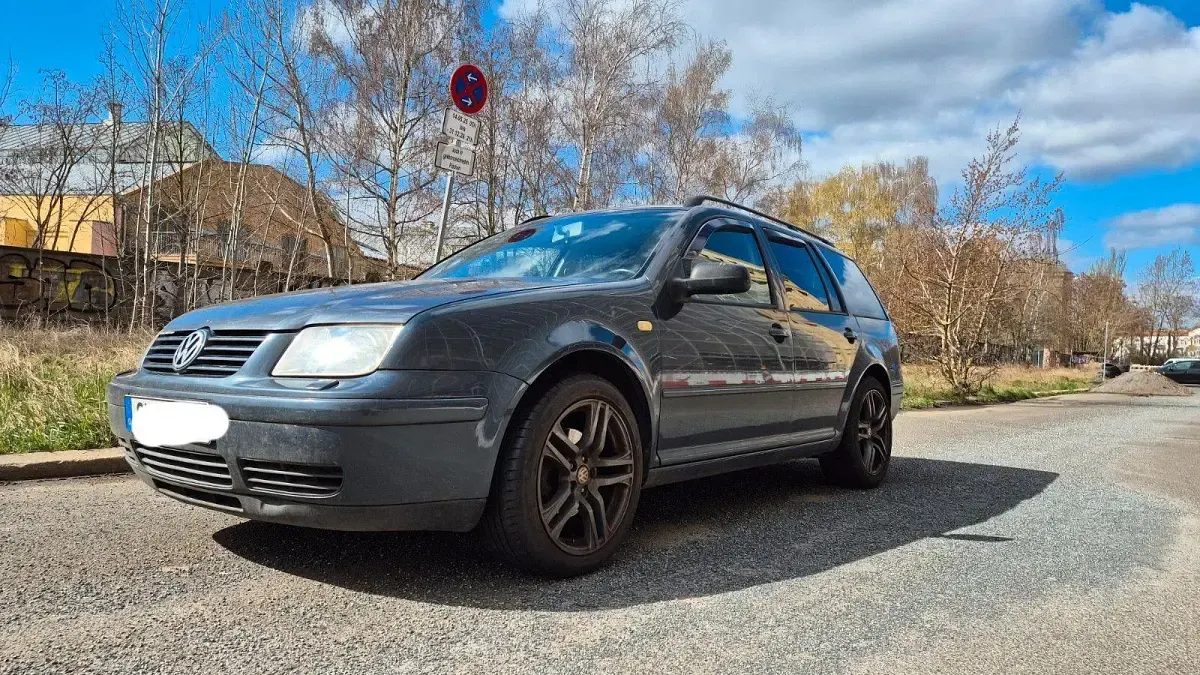Usata VW Bora 116 CV (85 kW) 2000 Grigio Station wagon