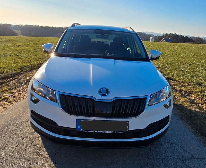 Gebraucht Skoda Karoq Ambition 150 PS (110 kW) 2021 Weiß SUV