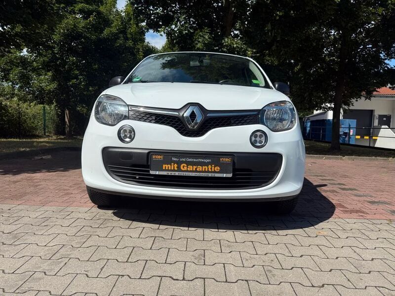 Weiß Gebraucht 2017 Renault Twingo Life Kleinwagen | 5.500 € (Superpreis) - Bild 1/4